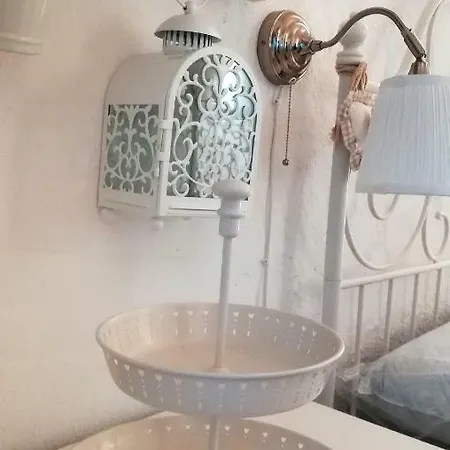 La Lanterna Del Viaggiatore * مارتينا فرانكا